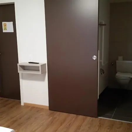Ristorante Stazione Con Szálloda Monteceneri