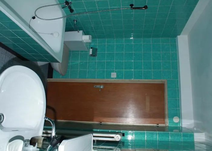 Ristorante Stazione Con 3* 리베라