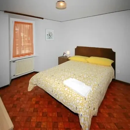 Hotel Ristorante Stazione Con Alloggio Monteceneri