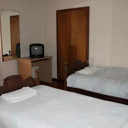 Hotel Ristorante Stazione Con Monteceneri