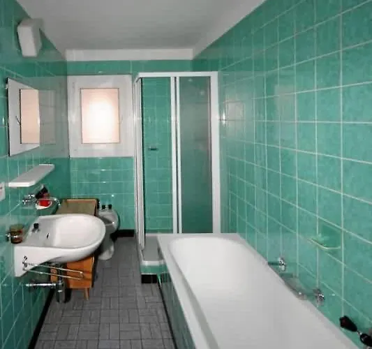 Ristorante Stazione Con 3* Monteceneri